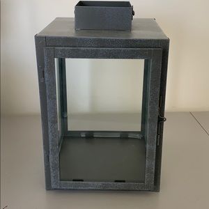 Farmhouse lantern
